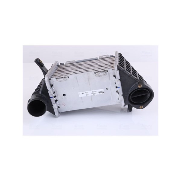Intercooler Nissens 96795 NISSENS Intercooler Nissens 96795 NISSENS