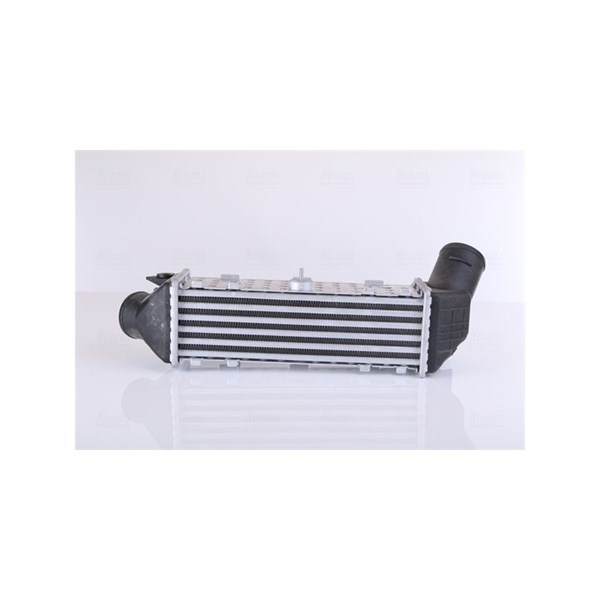 Intercooler Nissens 96796 NISSENS