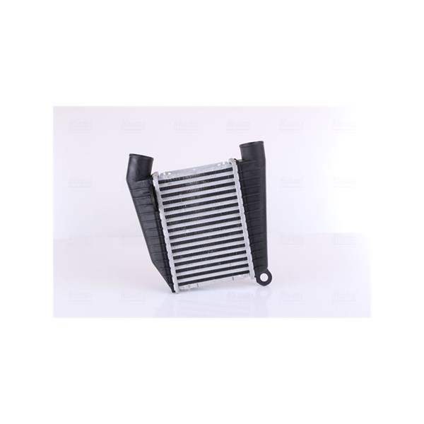 Intercooler Nissens 96864 NISSENS