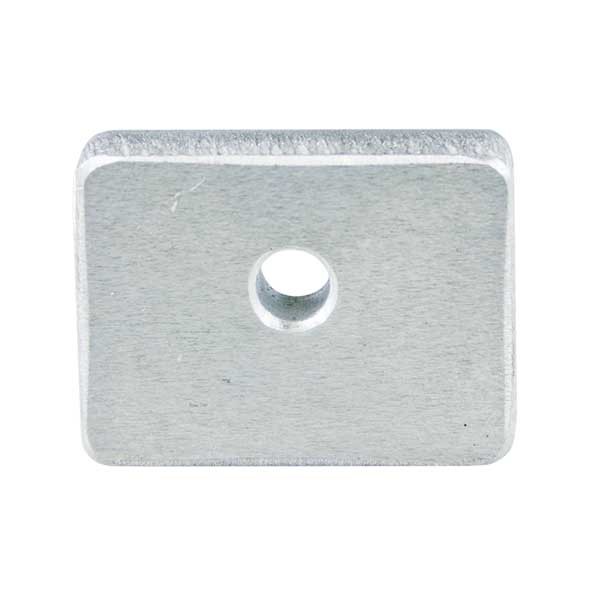 Distans, Universal Strands lighting division 270409 Strands Lighting Division