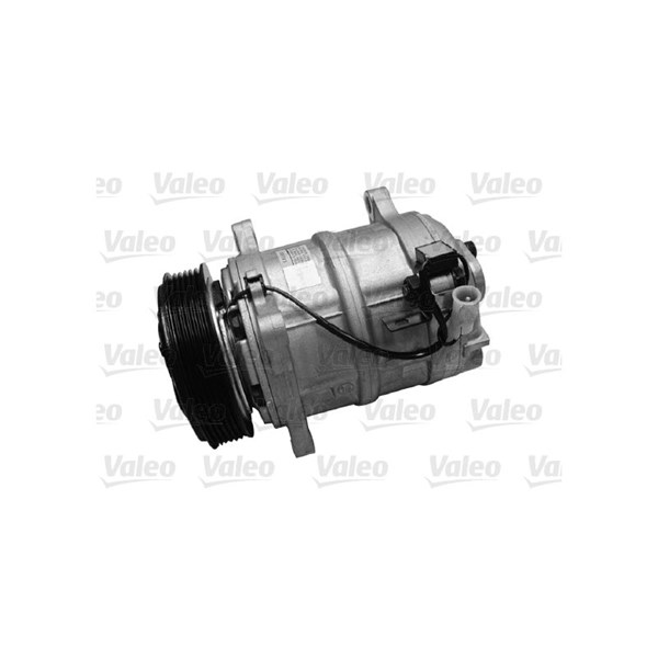 Kompressor, klimatanläggning 12V Valeo 699753 VALEO