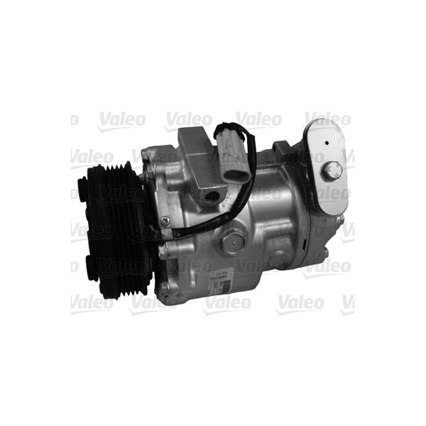 Kompressor, klimatanläggning 12V Valeo 699900 VALEO