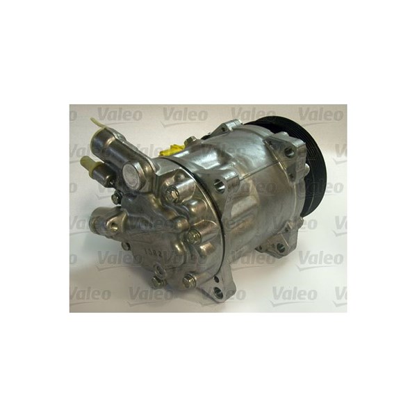 Kompressor, klimatanläggning 12V Valeo 813713 VALEO