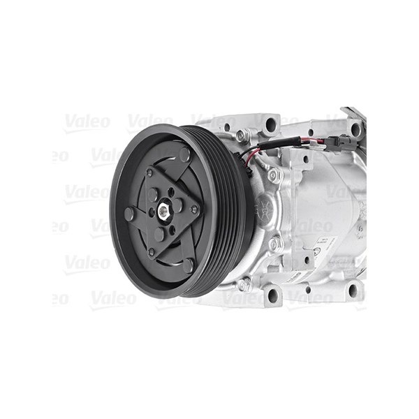 Kompressor, klimatanläggning 12V Valeo 813939 VALEO Kompressor, klimatanläggning 12V Valeo 813939 VALEO