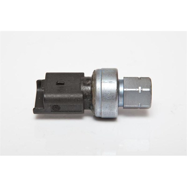 Tryckswitch, klimatanläggning 12V Esen skv 95SKV108 ESEN SKV