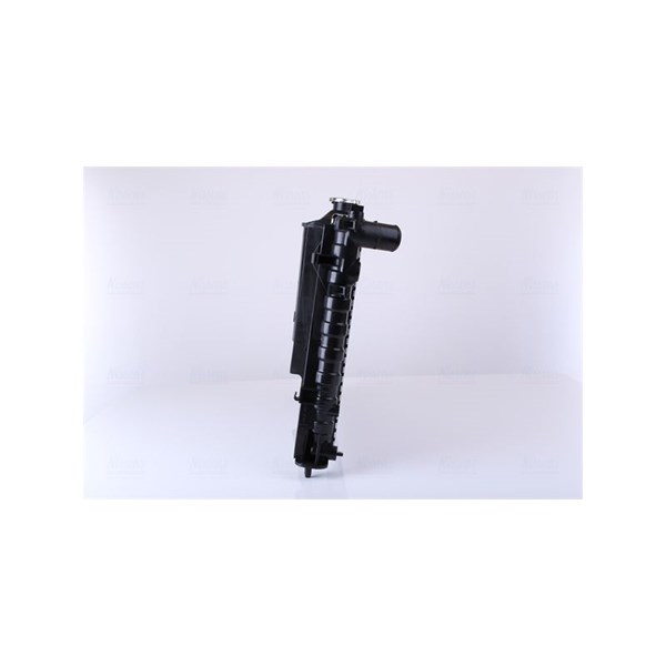 Kylare, motorkylning Nissens 61335A NISSENS Kylare, motorkylning Nissens 61335A NISSENS