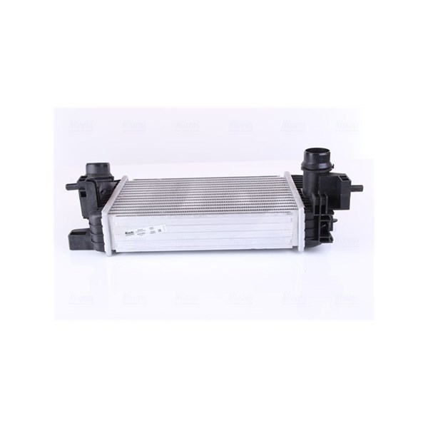 Intercooler Nissens 96197 NISSENS Intercooler Nissens 96197 NISSENS