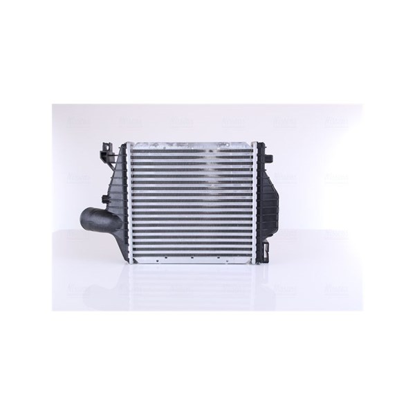 Intercooler Nissens 96843 NISSENS Intercooler Nissens 96843 NISSENS
