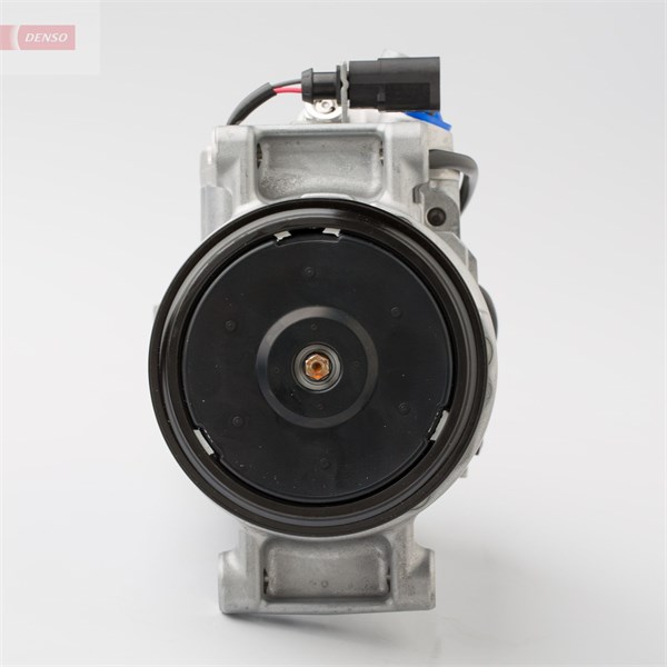 Kompressor, klimatanläggning Denso DCP02038 DENSO