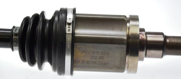 Drivaxel Bmw X3 (e83), Framaxel, framaxel höger, Höger Löbro 3046 LÖBRO