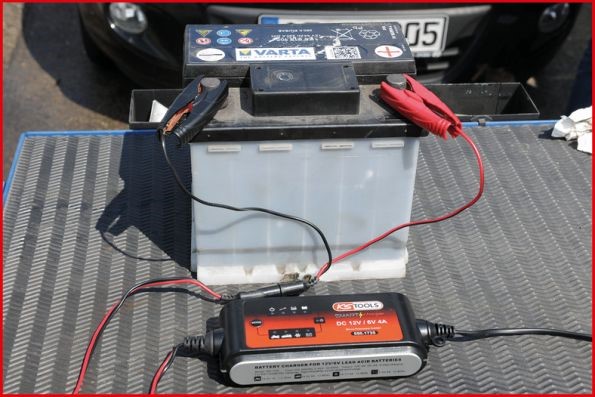 Batteriladdare, Universal Ks tools 550.1735 KS TOOLS