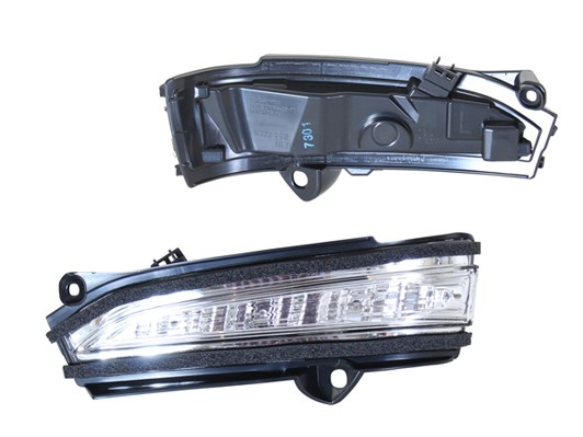 Blinkers, Ytterspegel, Höger Klokkerholm 25581056 KLOKKERHOLM
