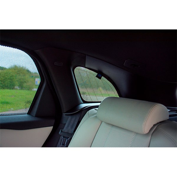 Solskydd, Bak Car shades PV LRVEL5A Car Shades