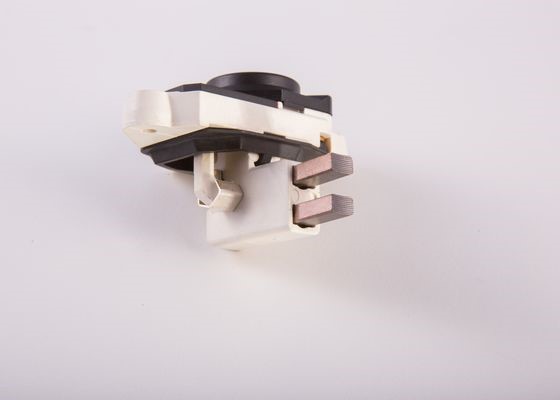 Generatorregulator 28V 90A Bosch 1 197 311 315 BOSCH Generatorregulator 28V 90A Bosch 1 197 311 315 BOSCH