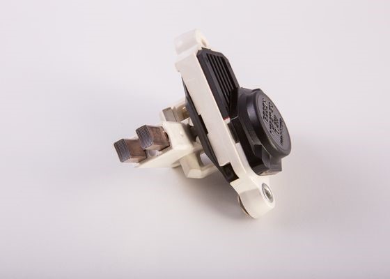 Generatorregulator 28V 90A Bosch 1 197 311 315 BOSCH Generatorregulator 28V 90A Bosch 1 197 311 315 BOSCH