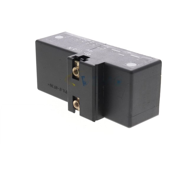 Relä, kylfläktslutning 12V Relä, kylfläktslutning 12V