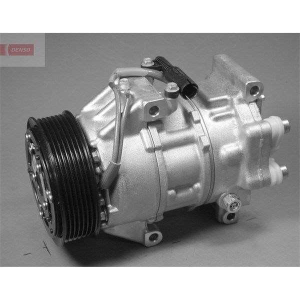 Kompressor, klimatanläggning 12V Denso DCP05022 DENSO