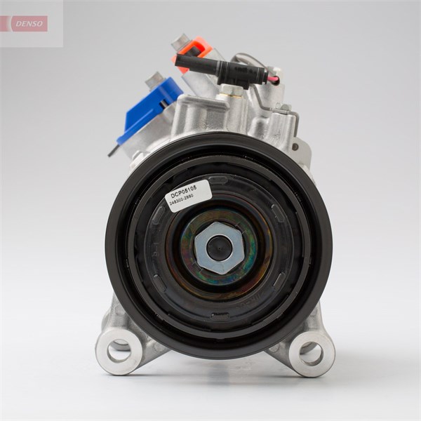 Kompressor, klimatanläggning Denso DCP05105 DENSO