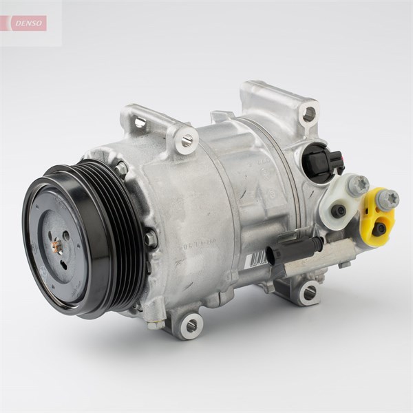 Kompressor, klimatanläggning Denso DCP17071 DENSO