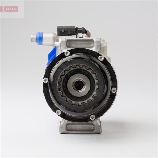 Kompressor, klimatanläggning Denso DCP32006K DENSO