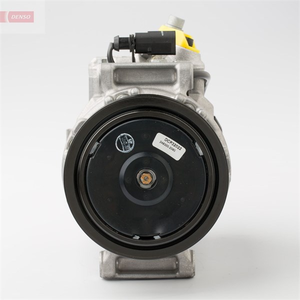 Kompressor, klimatanläggning Denso DCP32022 DENSO