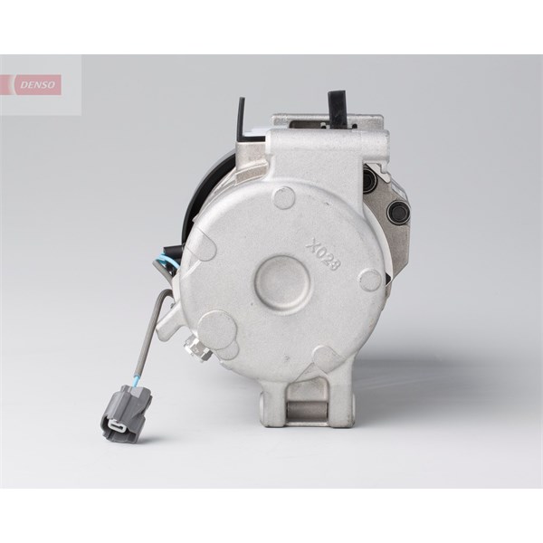 Kompressor, klimatanläggning 12V Denso DCP40015 DENSO