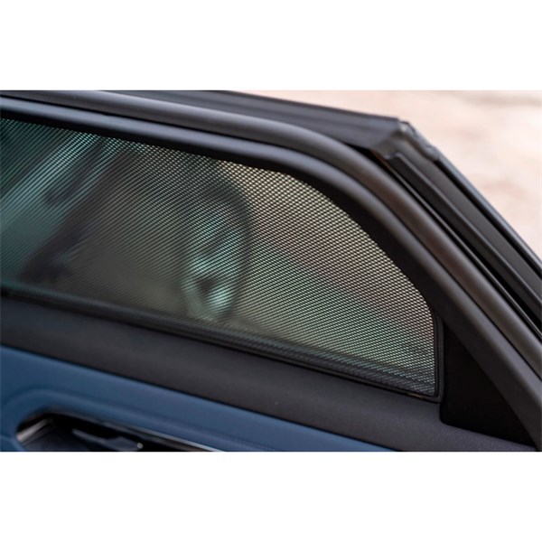 Solskydd Car shades PV LREV5B Car Shades Solskydd Car shades PV LREV5B Car Shades