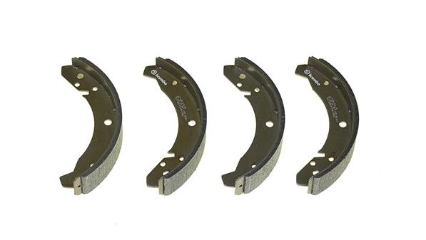 Bromsbackar, sats, Bakaxel, Framaxel BREMBO
