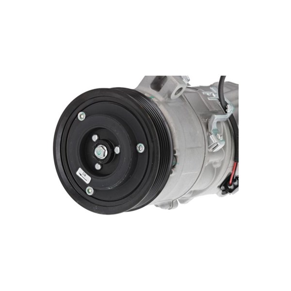 Kompressor, klimatanläggning 12V Valeo 813148 VALEO Kompressor, klimatanläggning 12V Valeo 813148 VALEO