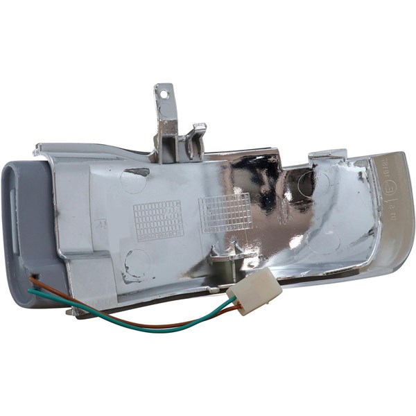 Blinkers, Ytterspegel, Höger