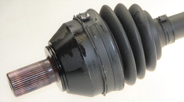 Drivaxel Volvo Xc70 II, framaxel höger Löbro 306439 LÖBRO