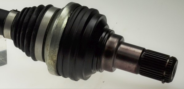 Drivaxel Porsche Macan (95b), Bakaxel vänster Löbro 306539 LÖBRO