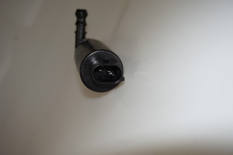 Spolvätskepump, huvudstrålkastare 12V