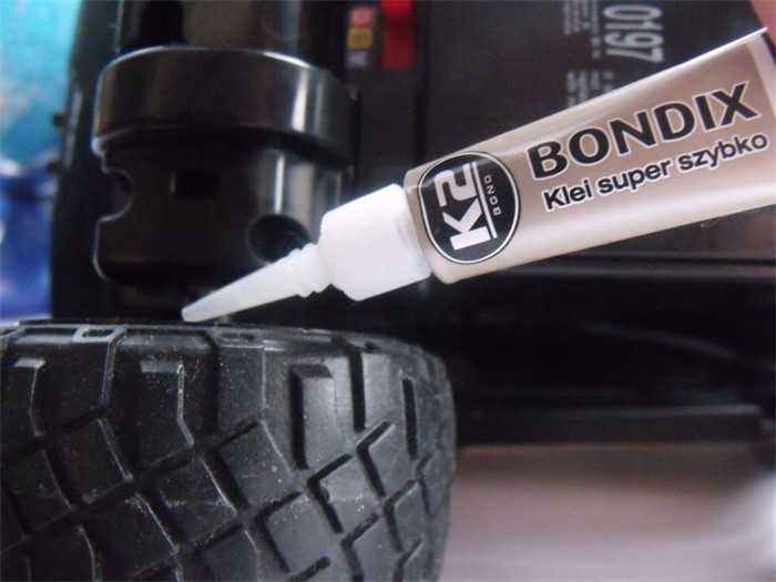 Superlim K2 Bondix, Universal K2