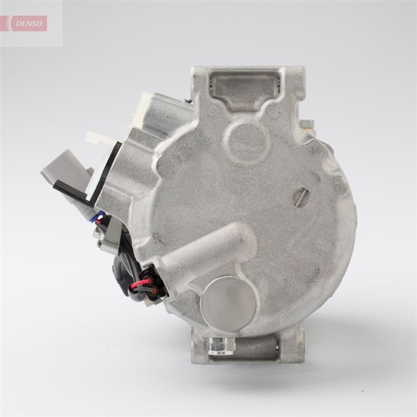 Kompressor, klimatanläggning 12V Denso DCP51002 DENSO