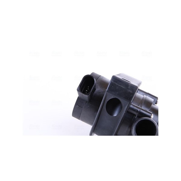 Vattenpump 12V Nissens ** first fit ** 831061 NISSENS