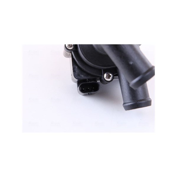 Vattenpump 12V, Fram, Nedre Nissens 831072 NISSENS
