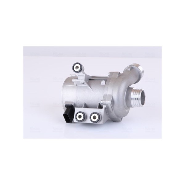 Vattenpump 12V Nissens ** first fit ** 831076 NISSENS
