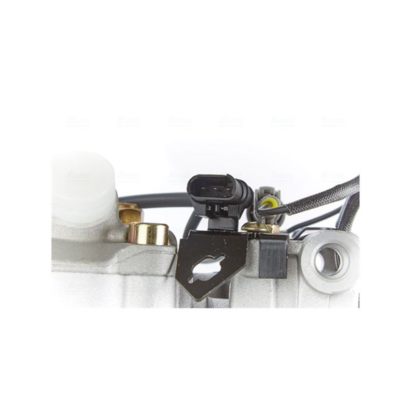 Kompressor, klimatanläggning 12V Nissens ** first fit ** 890628 NISSENS