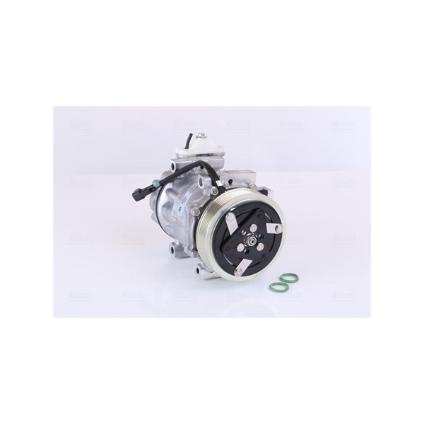 Kompressor, klimatanläggning 12V Nissens ** first fit ** 890699 NISSENS