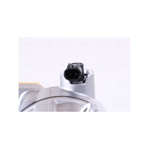 Kompressor, klimatanläggning 12V Nissens ** first fit ** 890758 NISSENS