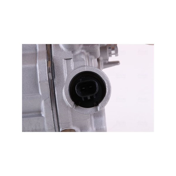 Kompressor, klimatanläggning 12V Nissens ** first fit ** 890803 NISSENS