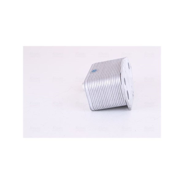 Oljekylare, motor Nissens ** first fit ** 90786 NISSENS Oljekylare, motor Nissens ** first fit ** 90786 NISSENS