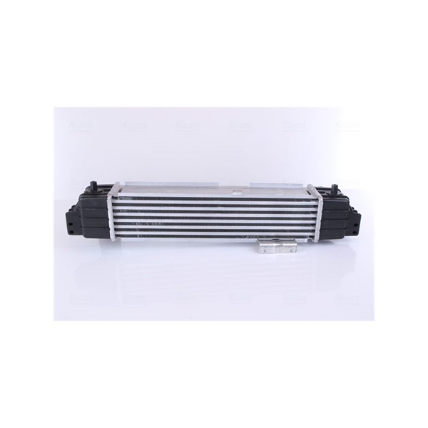 Intercooler Nissens 96215 NISSENS