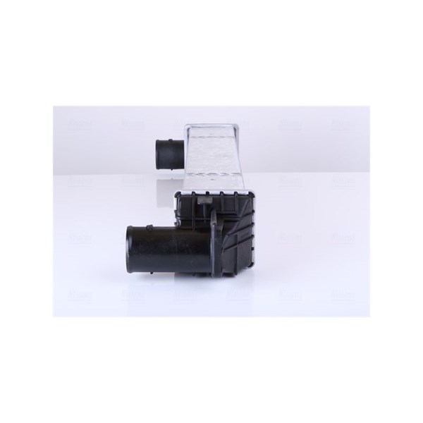 Intercooler Nissens 96411 NISSENS Intercooler Nissens 96411 NISSENS