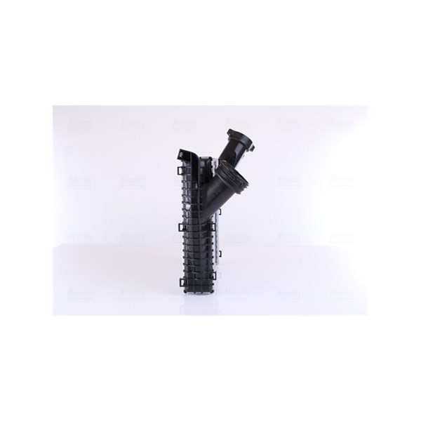 Intercooler, Höger Nissens 96687 NISSENS