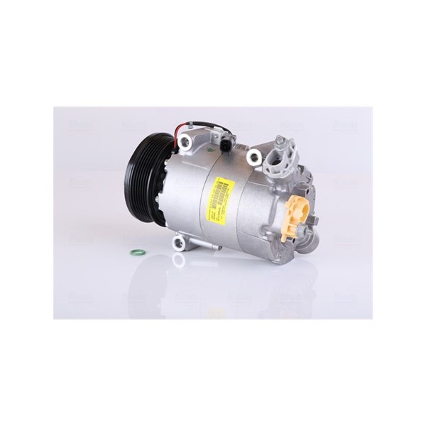 Kompressor, klimatanläggning 12V Nissens 890714 NISSENS