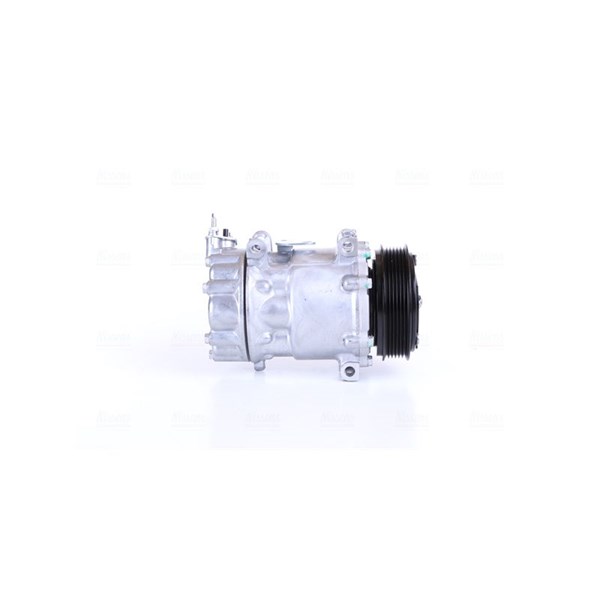 Kompressor, klimatanläggning 12V Nissens 890744 NISSENS