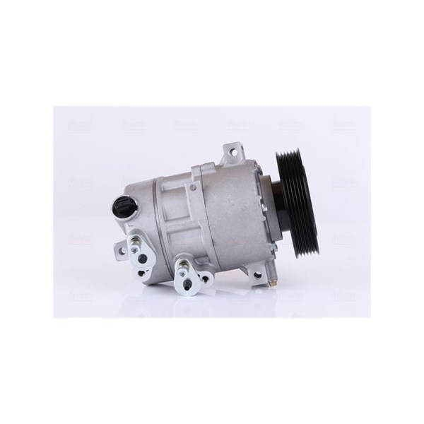 Kompressor, klimatanläggning 12V Nissens 890767 NISSENS