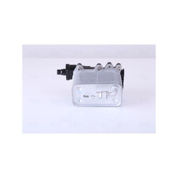 Oljekylare, automatisk transmission Nissens 90673 NISSENS